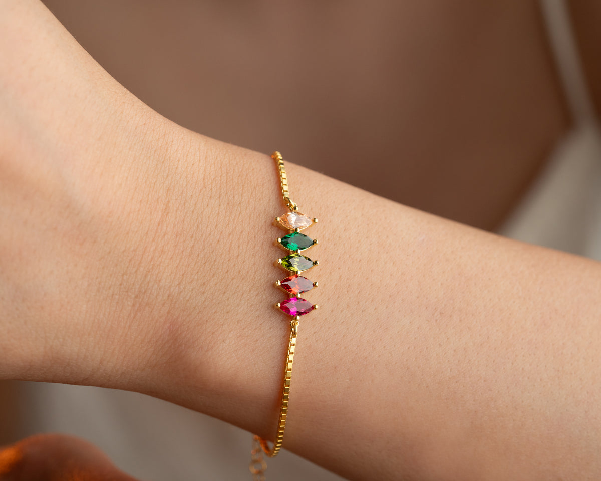 Minimalist 925 sterling silver birthstone bracelet, made to order