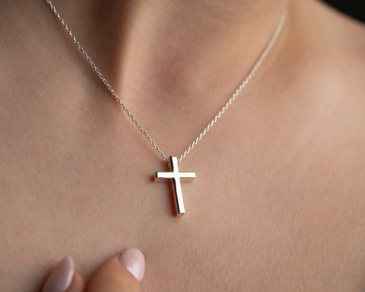 925 sterling silver cross pendant necklace, handmade by Artizian